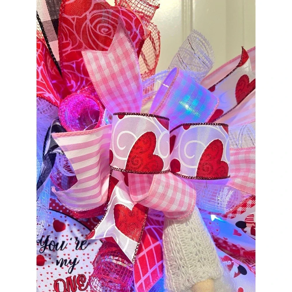 Handmade Valentine’s Gnome Hearts Ribbon Prelit Wreath 22 ins LED W13